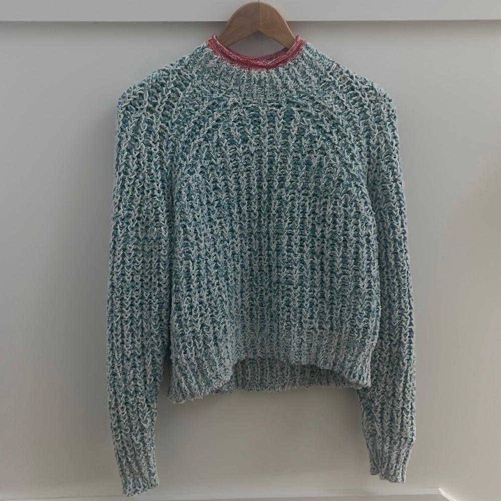 Wilfred brand by Artizia.